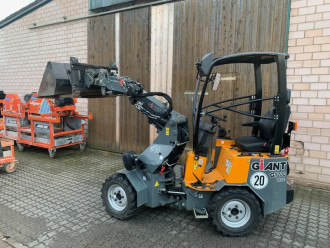 GIANT Kompaktradlader G 1200 Tele rent