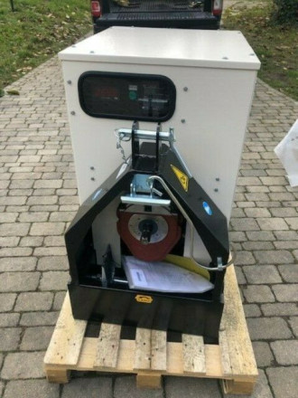 30 kVA Zapfwellengenerator rent