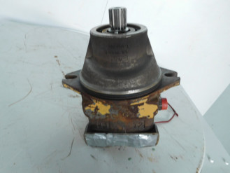 Liebherr FMF125 9277574 Ersatzteil - Drehmotor rent