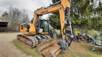 Raupenbagger R 914 Compact LIEBHERR rent