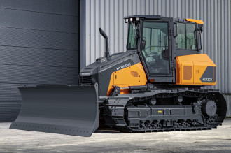 Planierraupe Hyundai HD130A 6-Wege Schild mieten