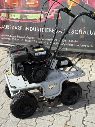 Komm Tek Rasensodenschneider RS 3040 mit Allrad mieten