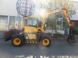 JCB Mobilbagger Hydradig 110 W rent