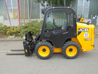 JCB Kompaktlader 155 HF rent