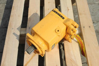 Liebherr 902 LMF 045 rent