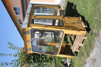 Liebherr LR 621 rent