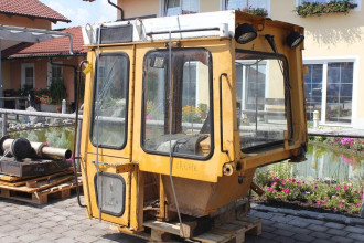 Liebherr LR 631 rent