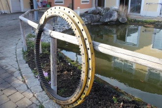 Liebherr A 911 C rent