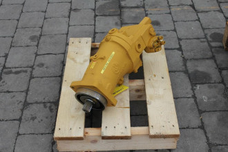 Liebherr A 902 mieten