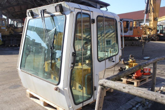 Liebherr LR 622 rent