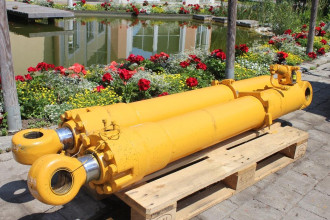 Liebherr R 934 LIT mieten