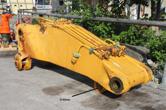 Liebherr R 912 mieten