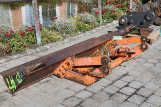 Liebherr A 902 mieten