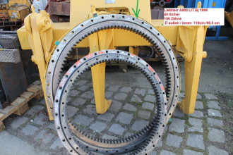 Liebherr A 900 LIT rent