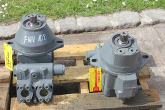 Liebherr R 932 LIT mieten