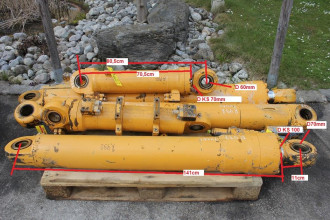 Liebherr R 932 LIT Tunnel mieten