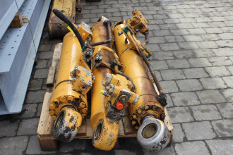 Liebherr A 922 LIT rent