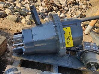 Liebherr SAT 225 / 220 aus A900B mieten