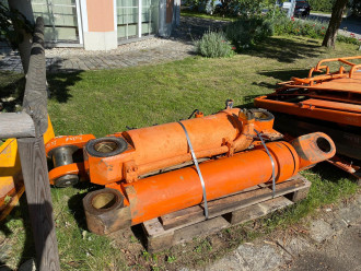 Doosan DL 500 rent