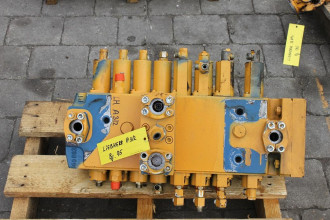 Liebherr A 312 rent