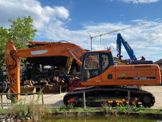 Doosan DX 255 LC mieten