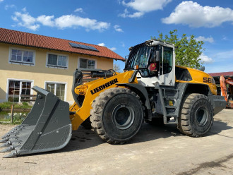 Liebherr L 566 X Power rent