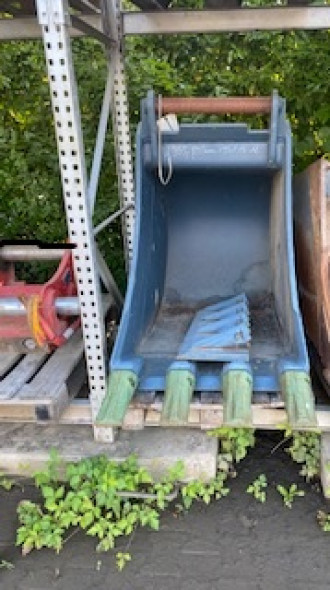 Uhlmann Tieflöffel 800mm OQ70/55 mieten