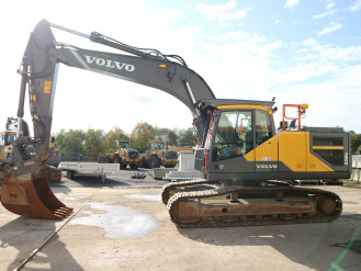 Volvo EC 250 E NL - optional mit 3D-Maschinensteuerung mieten