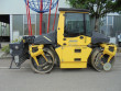 Bomag Tandemwalze BW 154 AP-4 mit Präzisionsstreuer
