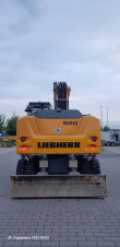 Liebherr A920
