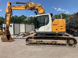 Liebherr R926 Compact mieten