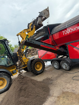 Trommelsiebanlage easyScreen 7000 F3 – mobil sieben im GaLaBau mieten