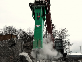 Hydraulikhammer für Bagger 45 - 80 t | Abbruchhammer Bagger mieten