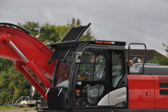 Wolf Hitachi Kabinenschutz Abbruchgitter Cabin protection mieten