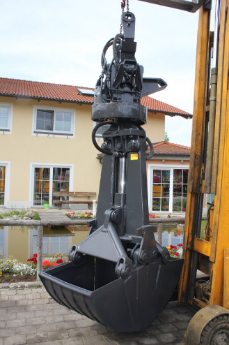 Zweischalengreifer Zeppelin Bagger rent