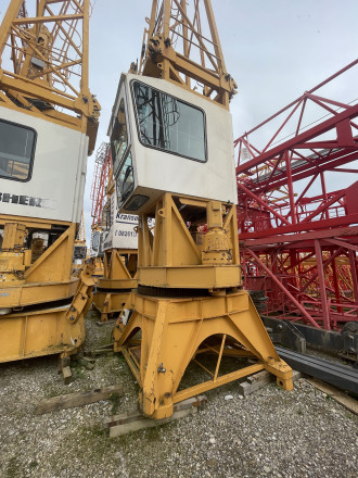 Liebherr 140 EC-H Turmdrehkran Obendreher mieten
