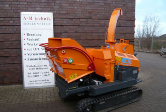 Buschhacker Jensen A530XL Raupenhäcksler mieten