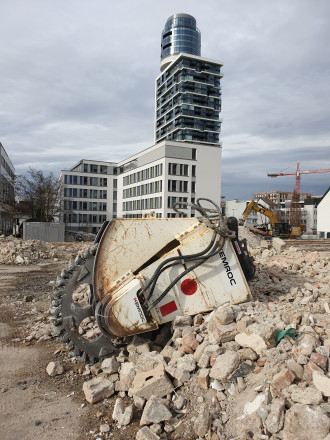 Betonschneider Bagger KEMROC mieten