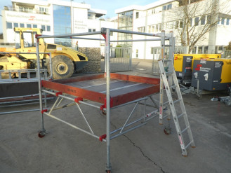 Layger Fahrgerüst mieten