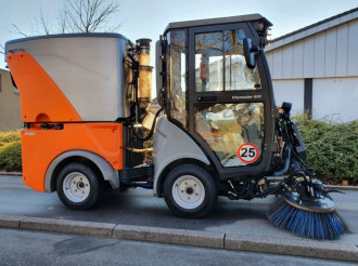 Hako Citymaster 600 Saug Kehrmaschine 2-Besen rent