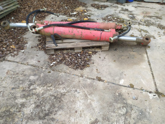 Hydraulikzylinder / Liebherr / Seilbagger / Bosch Rexroth / HS 851/852 mieten