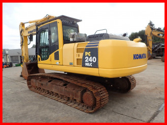 Komatsu PC 240 NLC-8 Kettenbagger rent