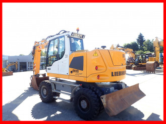 Liebherr A 918 Litronic EW Compact Mobilbagger rent