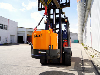 Baggermagnet | Hydraulikmagnet mit Gehänge für Bagger 10 - 14 to mieten