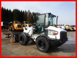 Caterpillar 908 M rent