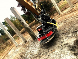 Schneidgreifer für Betonpfosten | Betonpfahlschneider 15 - 30 to mieten