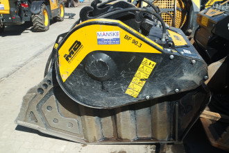 MB Crusher Backenbrecherlöffel BF 90.3 S4 MB212122 rent