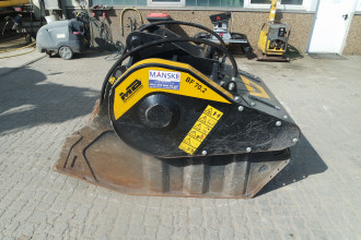 MB Crusher Backenbrecherlöffel BF 70.2 S4 MB213062 rent